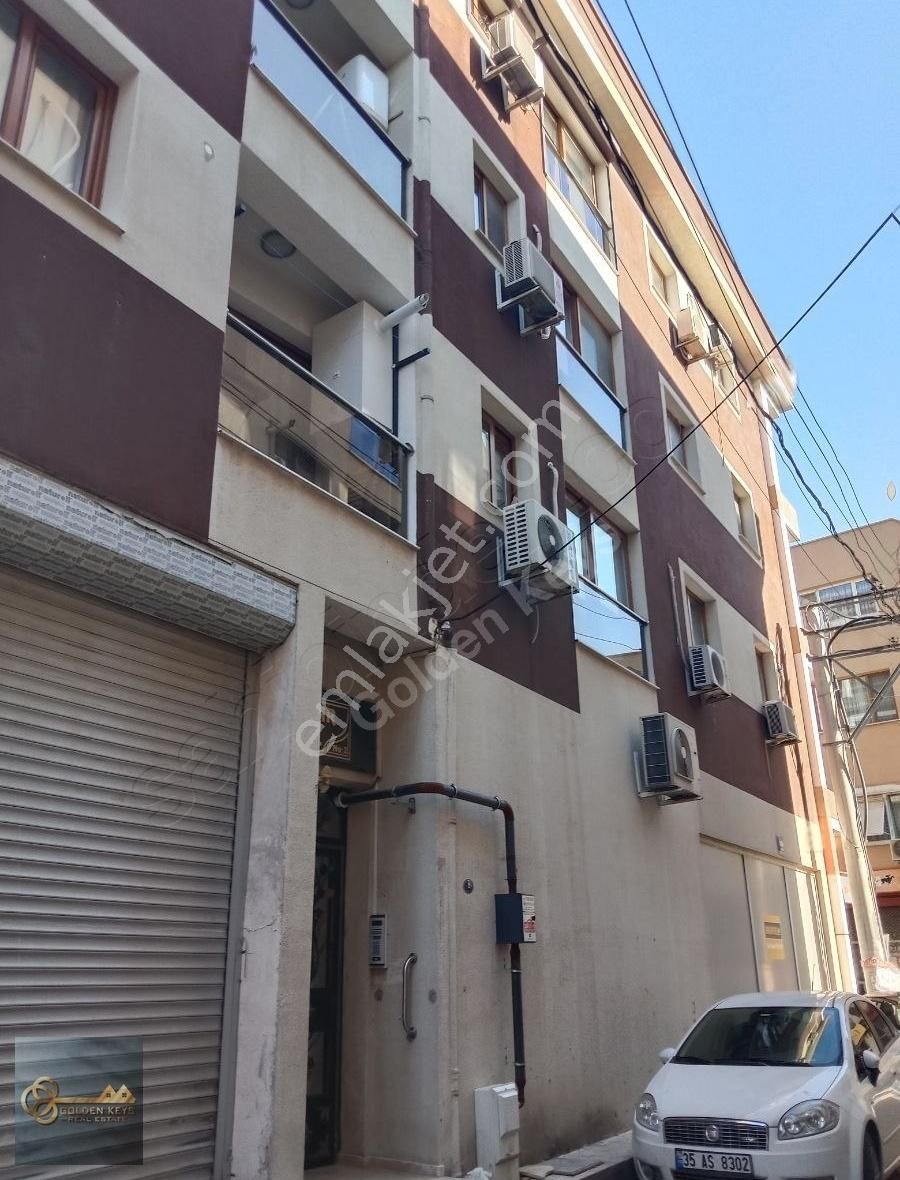 Emlakçıdan İzmir Bornova Yıldırım Beyazıt Mahallesi 3+1 Oda Satılık