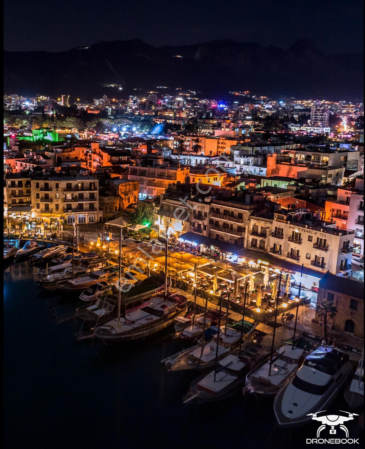Kıbrıs Girne Çatalköy'de Yeni Tamamlanmış Site İçerisinde 4+1 Villa, Harika Konumda - Görsel 33