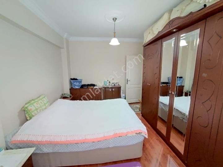 Üçkardeşler Emlakta Satılık Daire Esenler - Görsel 15