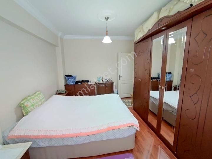 Üçkardeşler Emlakta Satılık Daire Esenler - Görsel 13