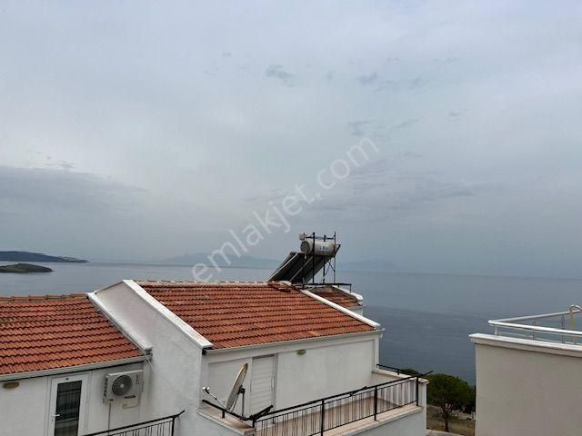 Seferihisar Tepecik Satılık Yazlık Seferihisar Güneşli Kent'te Deniz Manzaralı, Satılık Tripleks Villa