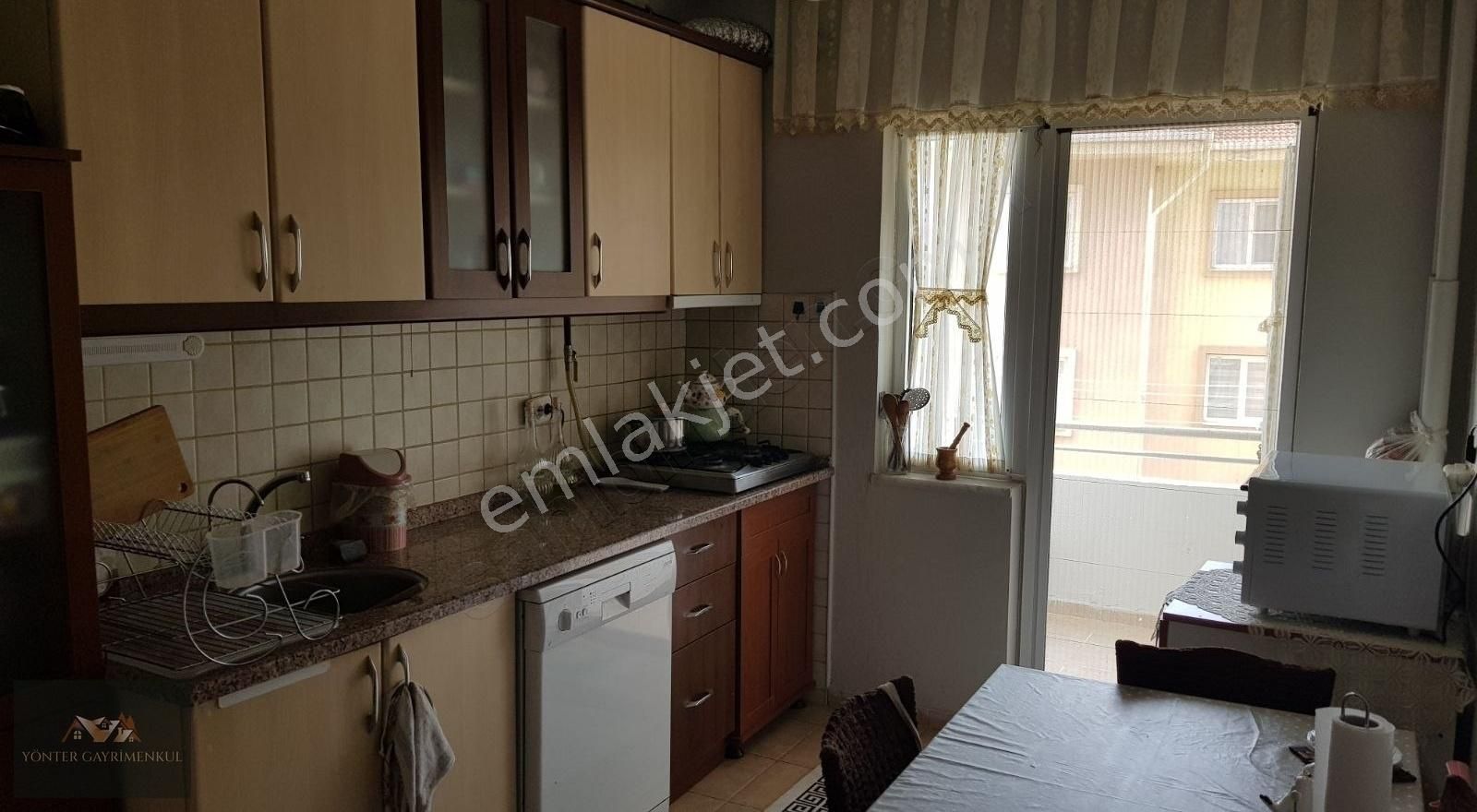 Tire Toki Satılık Daire YÖNTER EMLAKTAN 3+1 125 M²