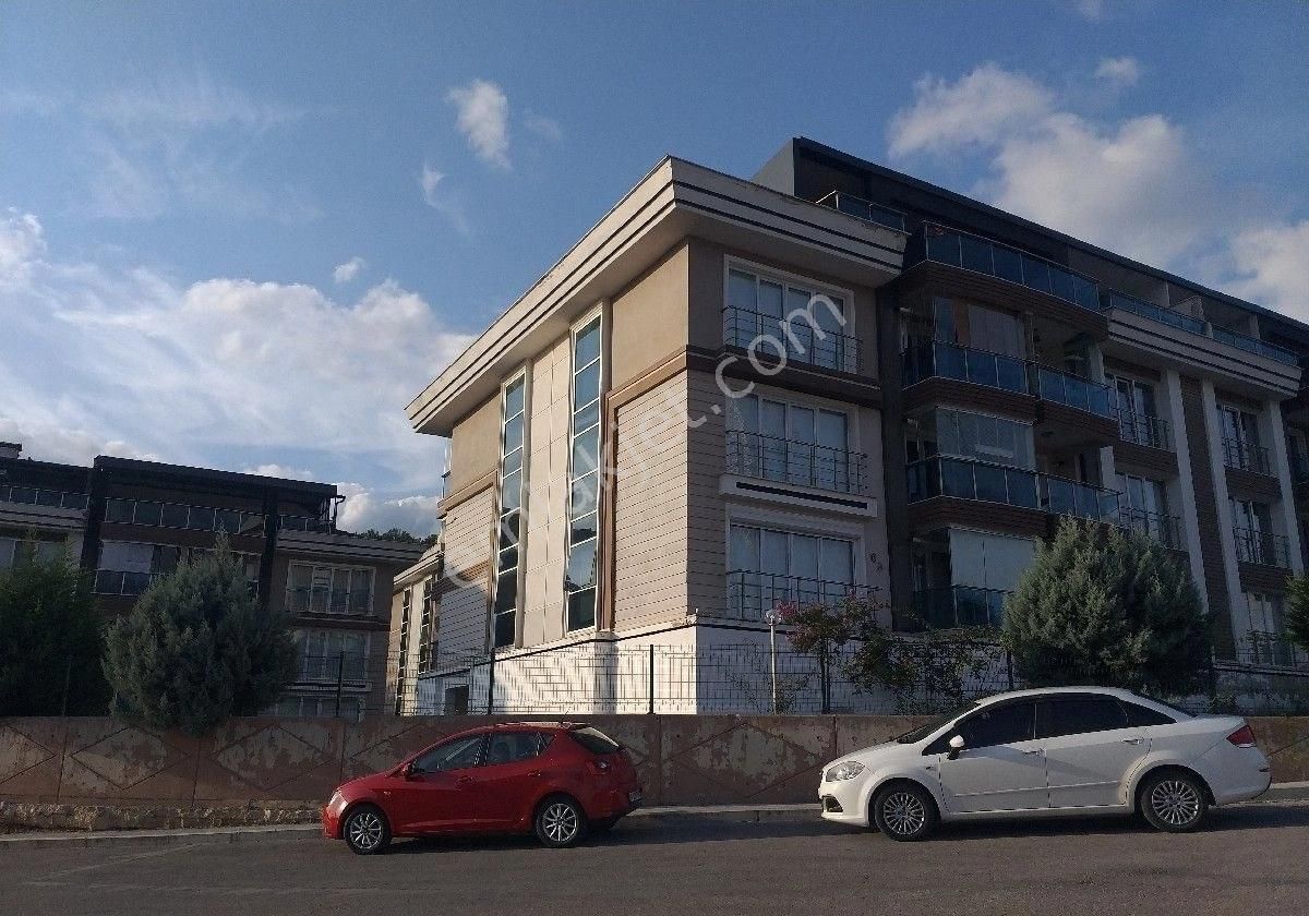 İzmit Kocatepe Satılık Daire Kocaeli İzmit Kocatepe mh Seymen Prestij sitesinde 3+1 satılık daire