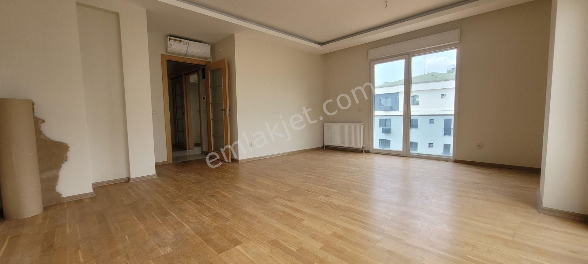 https://imaj.emlakjet.com/listing/13358075/9C3C0DA200C92B4703AE40246D59118413358075.jpg