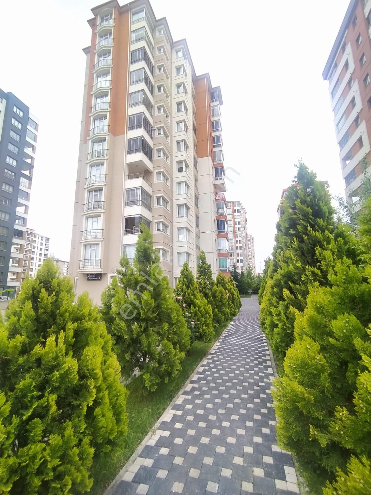 Kocasinan Yakut Satılık Daire  YAKUT DA FUAR PARKI YANINDA SATILIK 185 M2 3+1 DAİRE