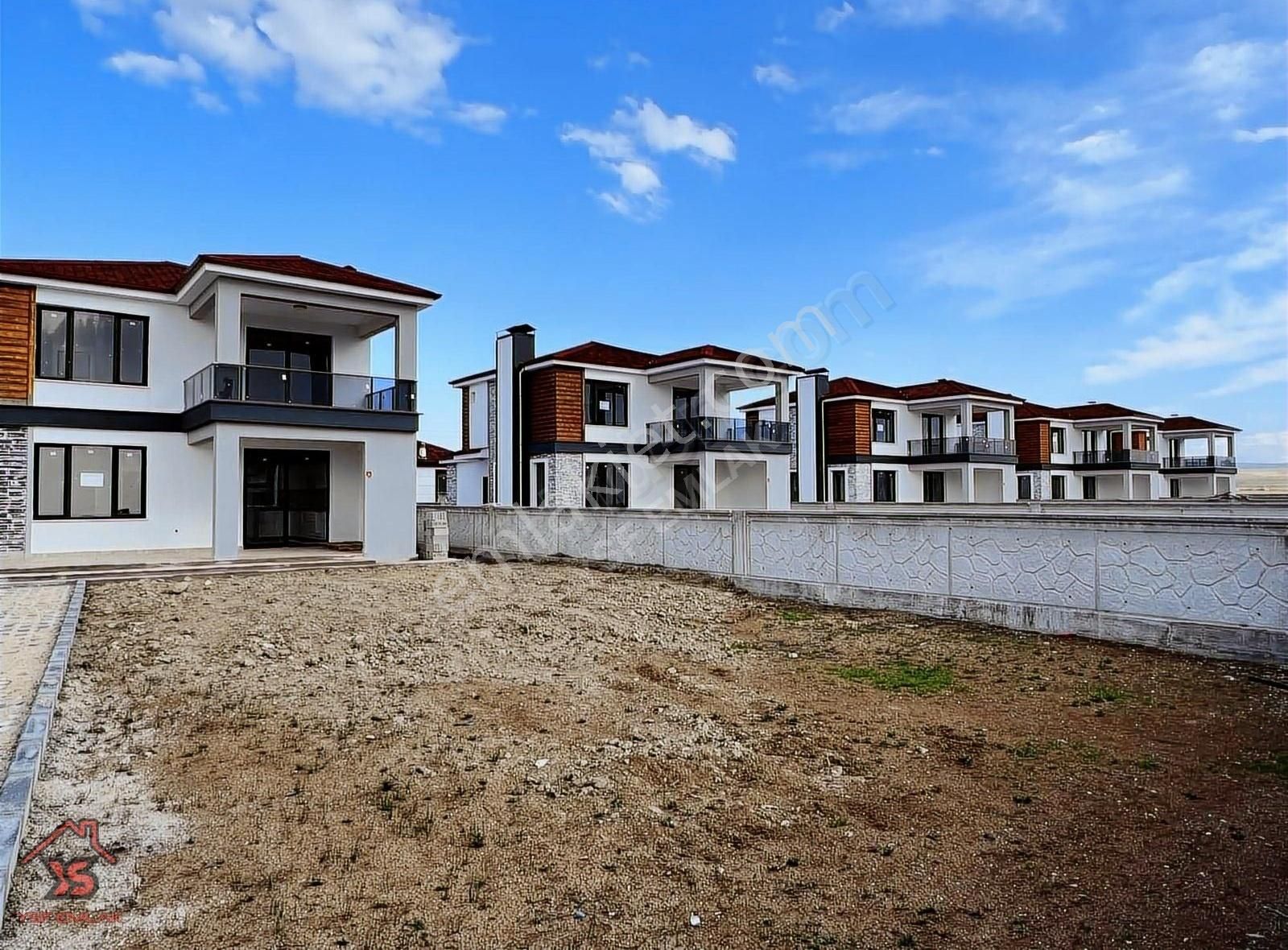 Bor Kemerhisar Bld. (Çayır) Satılık Villa YSF EMLAK'TAN KEMERHİSAR'DA SATILIK 185 m2 3+1 VİLLA