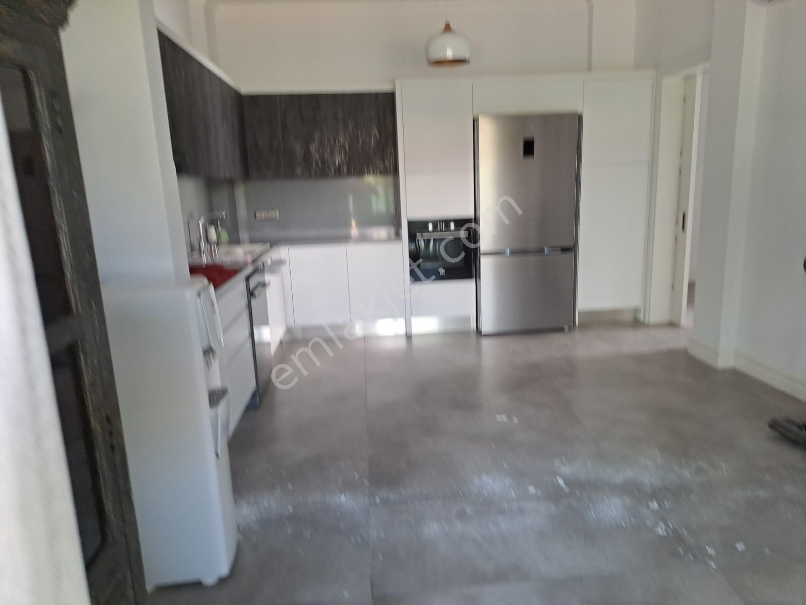 Turgutreis Bahçelievlerde Denize 150 Metre Mesafe Site İçinde Yabancıya Satışa Uygun Havuzlu Villa - Görsel 8