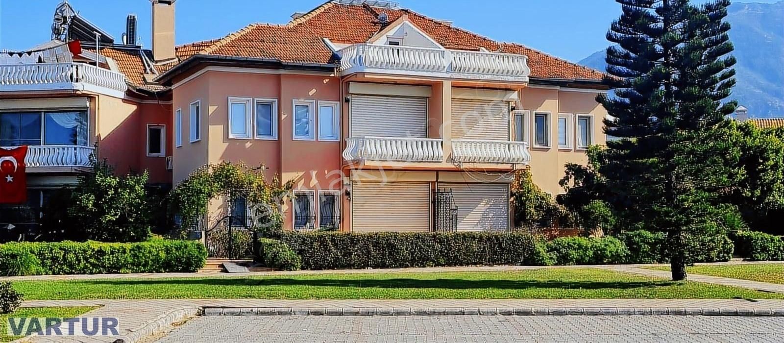 Fethiye Babataşı Satılık Villa KORDONDA. KÖRFEZ MANZARALI. DENİZE NAZIR