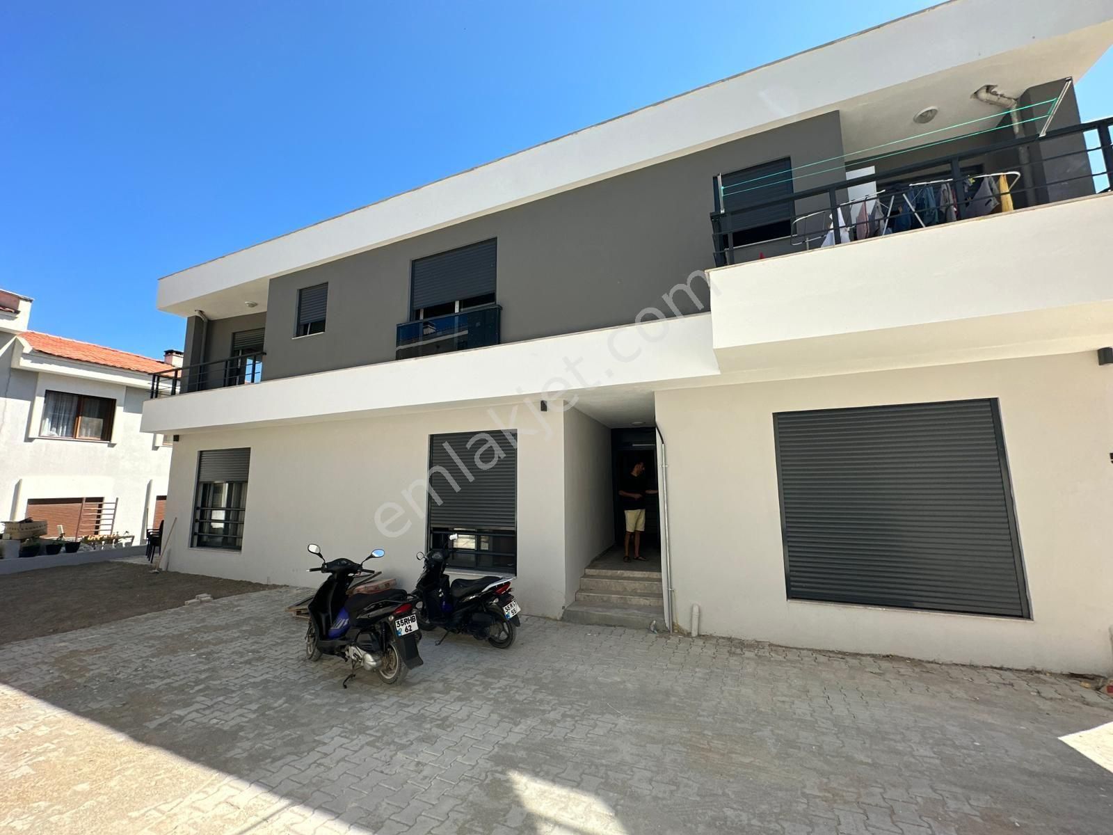 Çeşme Dalyan Satılık Daire  ÇEŞME DALYAN'DA 2+1 KALORİFERLİ SATILIK SIFIR DAİRE