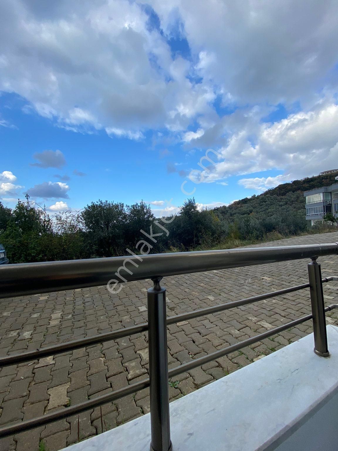Manzaralı, Bahçeli, Sessiz Konumda, 2+1 Yıllık Kiralık Daire - Görsel 17