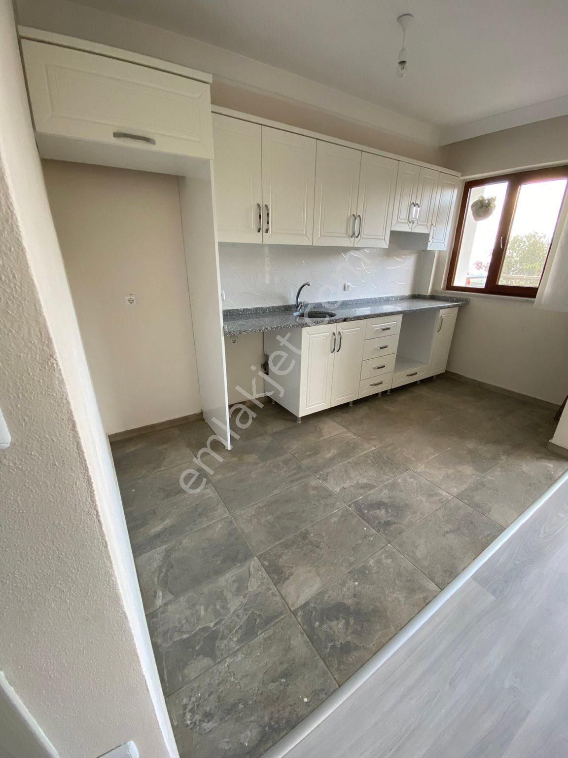 Manzaralı, Bahçeli, Sessiz Konumda, 2+1 Yıllık Kiralık Daire - Görsel 21
