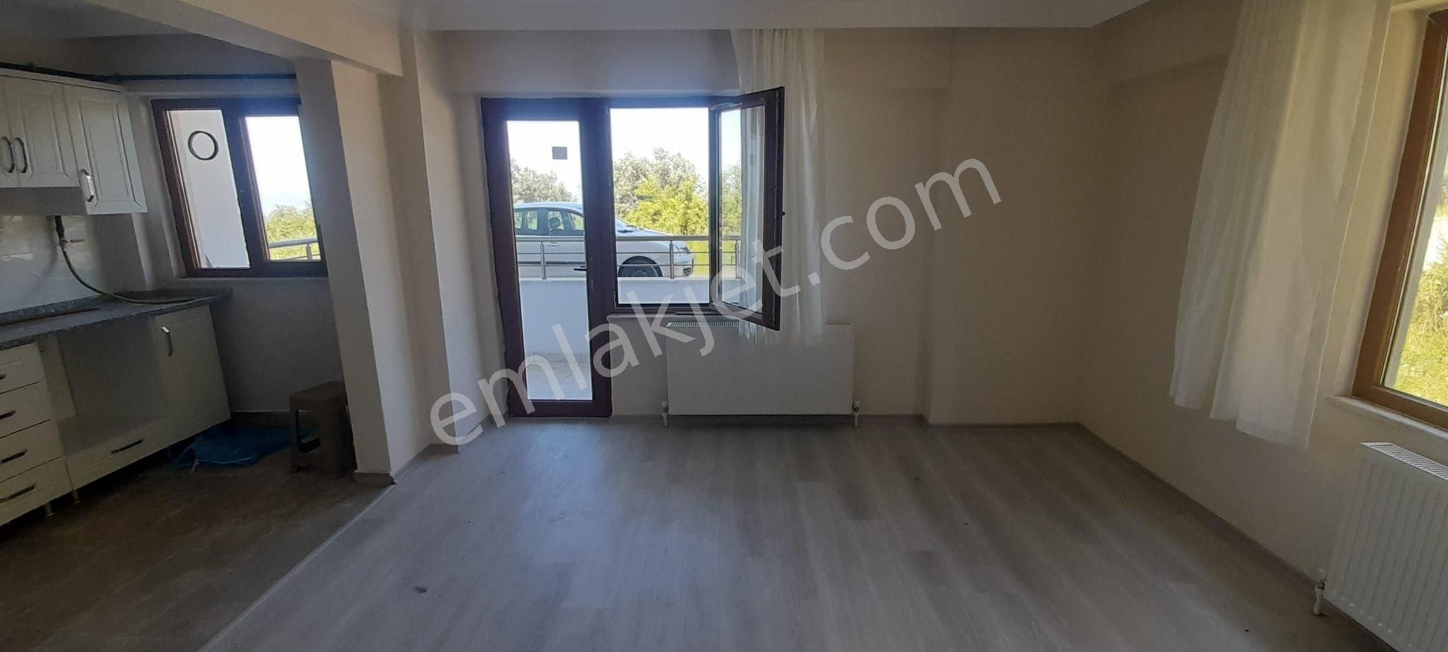 Manzaralı, Bahçeli, Sessiz Konumda, 2+1 Yıllık Kiralık Daire - Görsel 6
