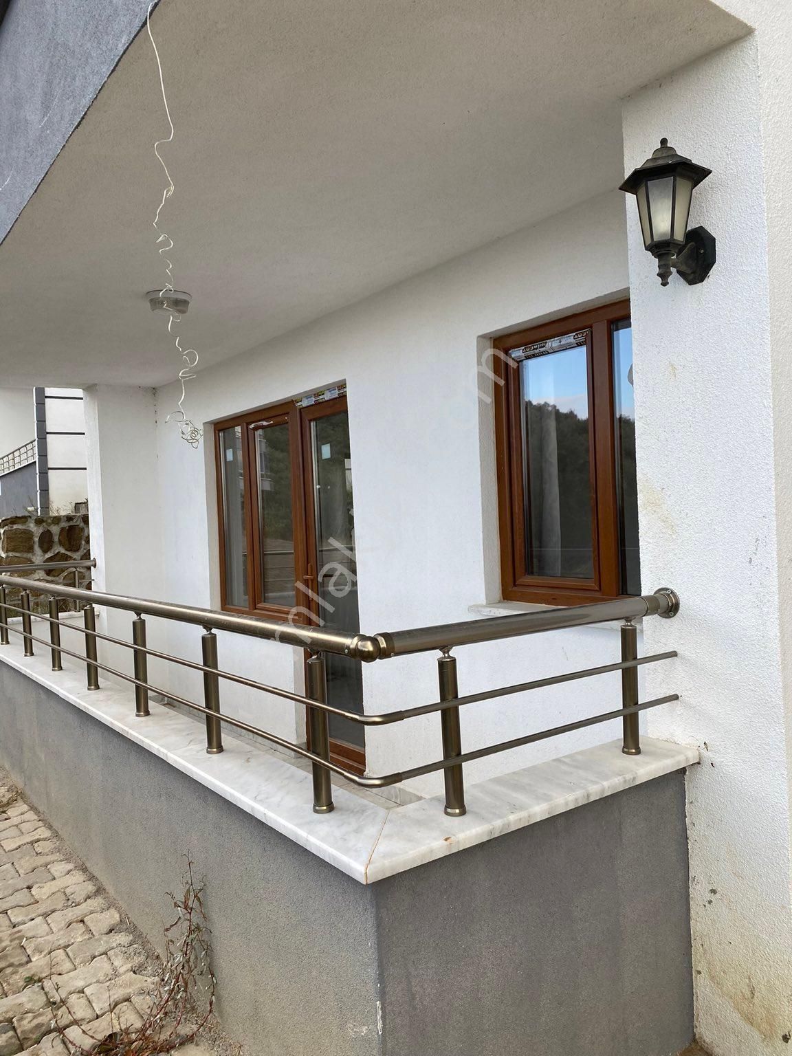 Manzaralı, Bahçeli, Sessiz Konumda, 2+1 Yıllık Kiralık Daire - Görsel 29