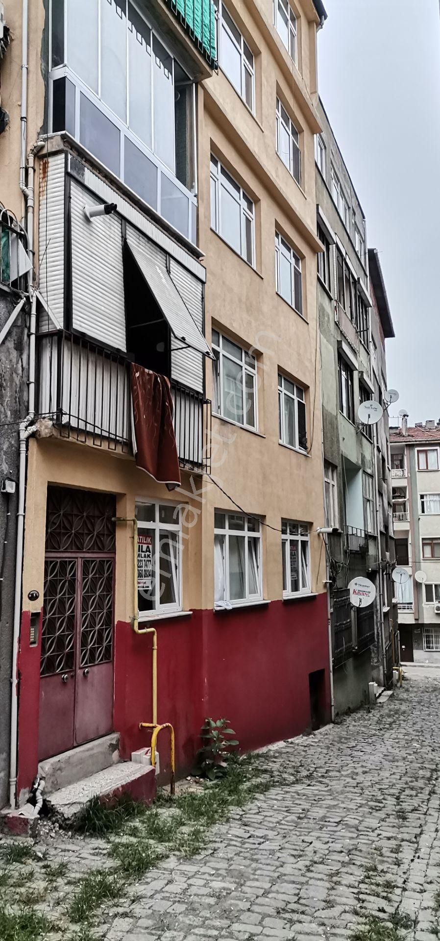 Ortahisar İskenderpaşa Satılık Daire  SILA EMLAKTAN İSKENDERPAŞA MAH. SATILIK 3+1 DOĞALGAZLI SATILIK DAİRE