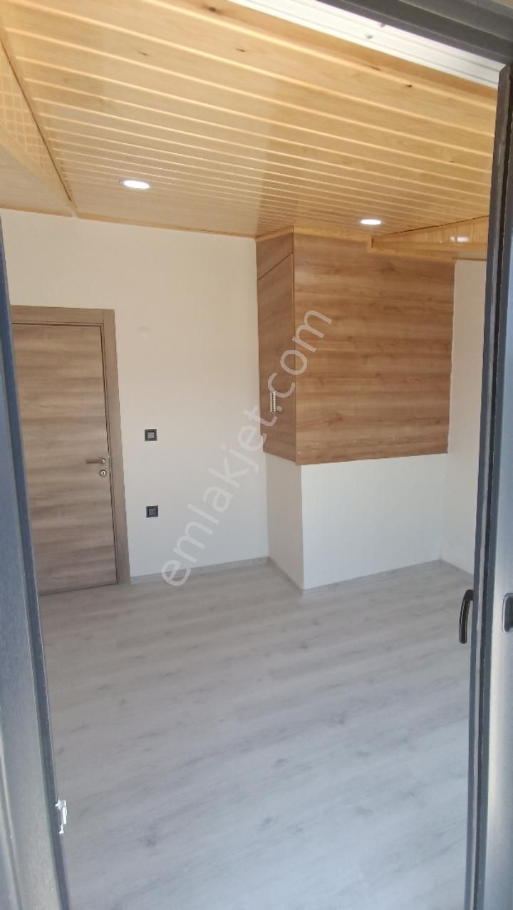https://imaj.emlakjet.com/listing/13412253/D57314A106E14BC0472F70F925562EBC13412253.jpeg