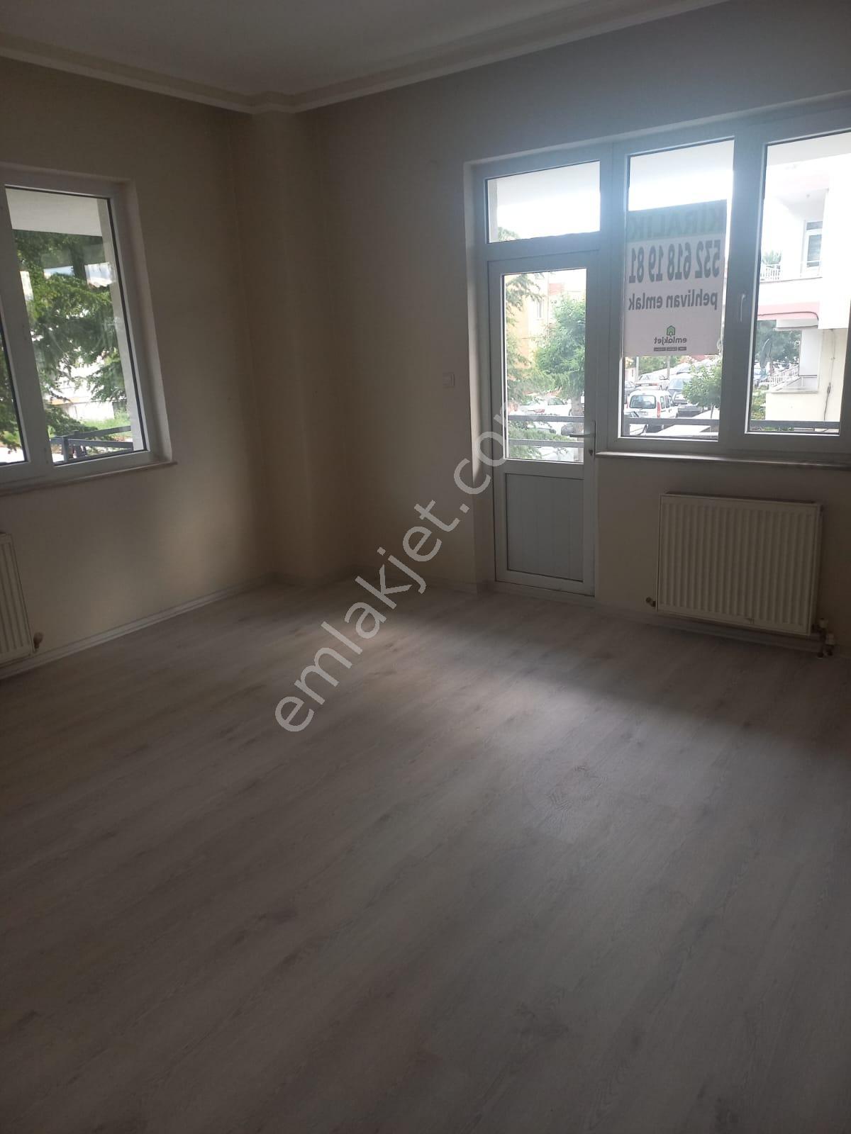 Çorum Pehlivan Emlaktan Carfur Civarı Temiz Bakımlı 3+1 Kiralık Daire - Görsel 9