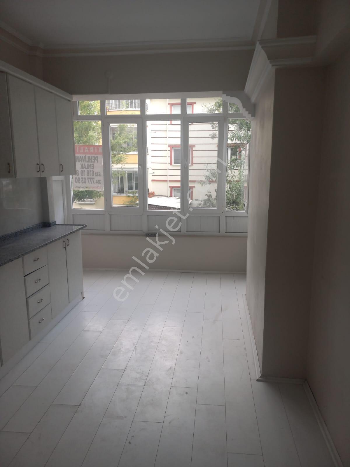 Çorum Pehlivan Emlaktan Carfur Civarı Temiz Bakımlı 3+1 Kiralık Daire - Görsel 18