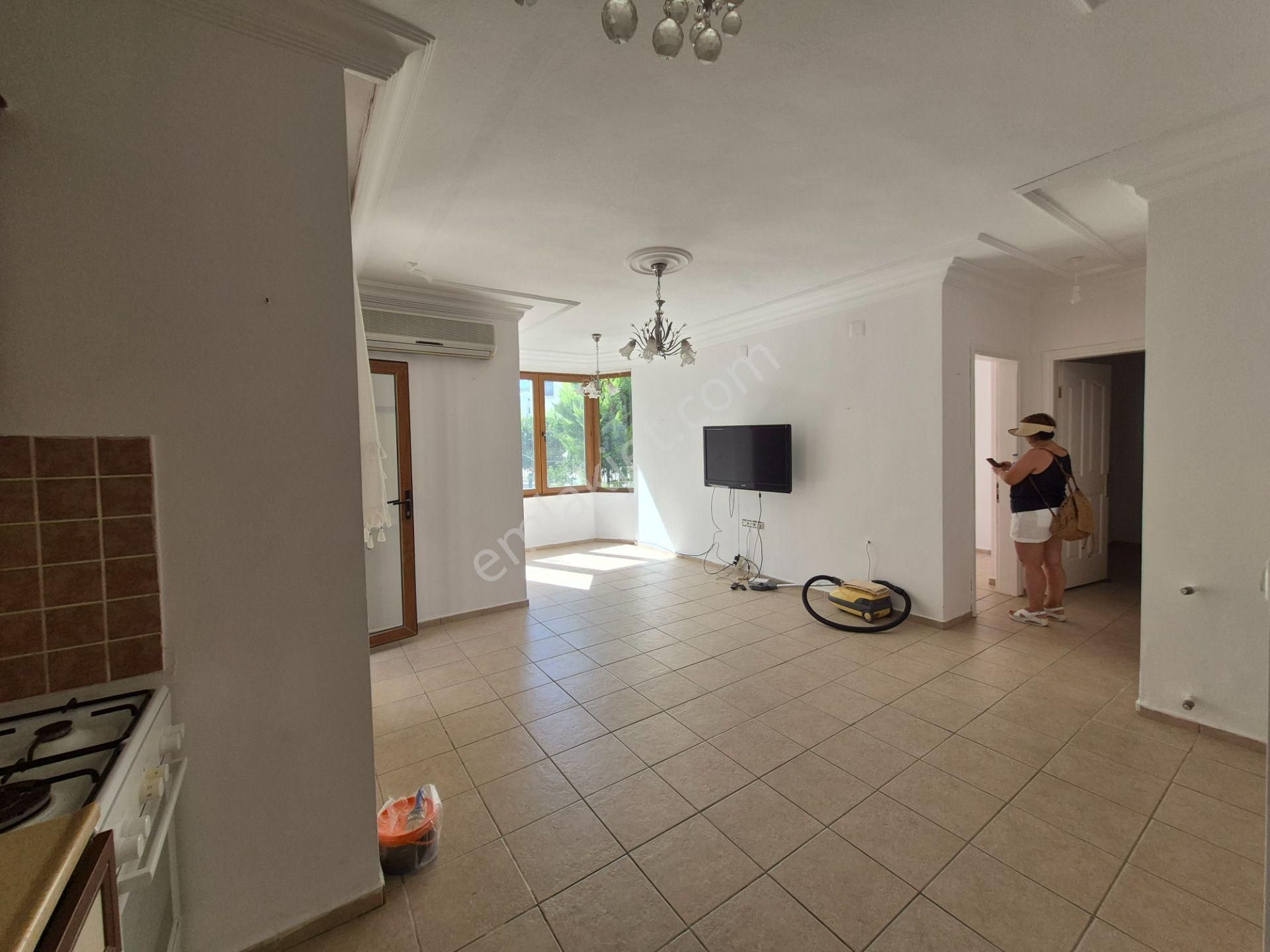 Bodrum Turgutreis Merkezde Satılık 2+1 Bahçe Katı Daire - Görsel 6