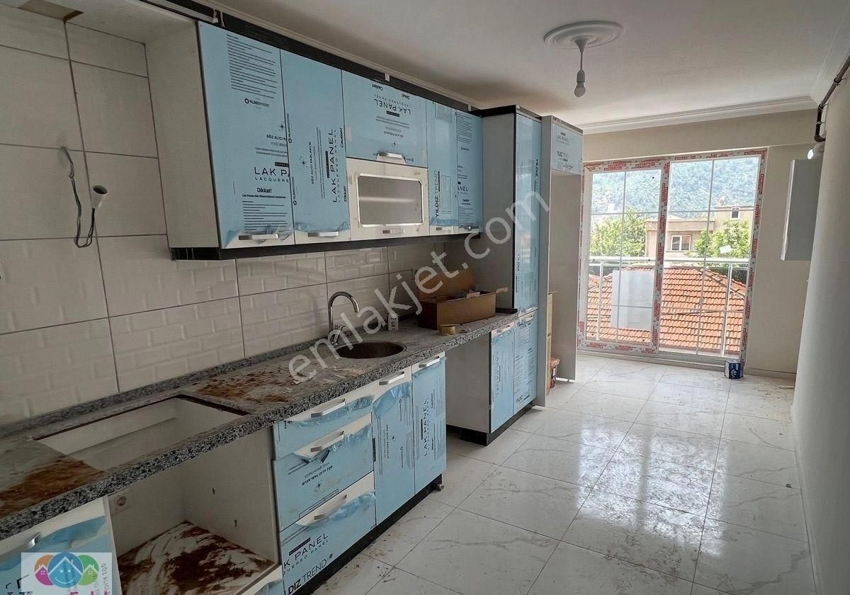 https://imaj.emlakjet.com/listing/13426905/7CCE10129D2E24C7A820866558EE70E413426905.jpg