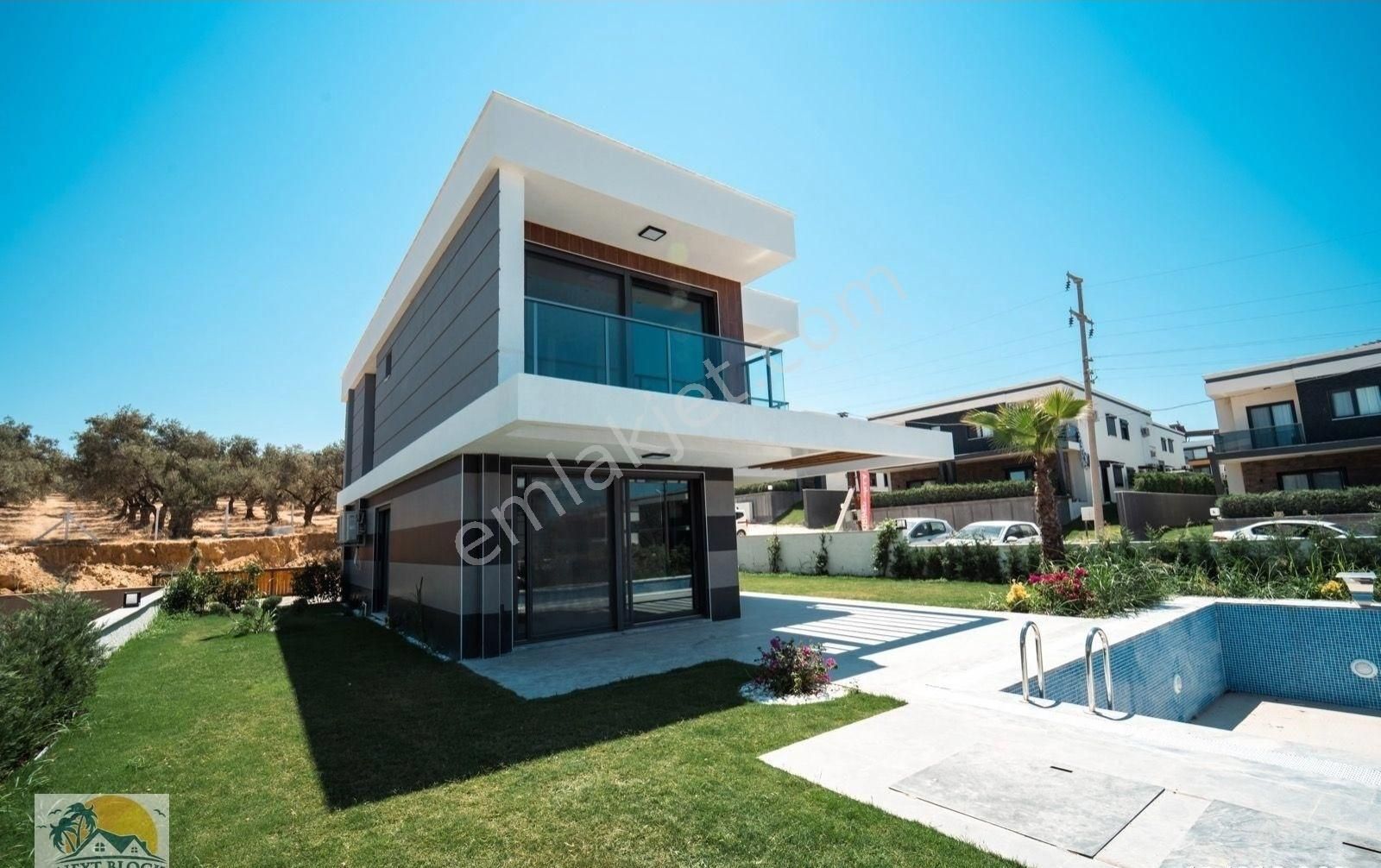 Kuşadası Soğucak Satılık Villa *KUŞADASI SATILIK*,HAVUZ-OTOPRK-MANZARA-AKILLI-BAHÇELİ 4+1 VİLLA