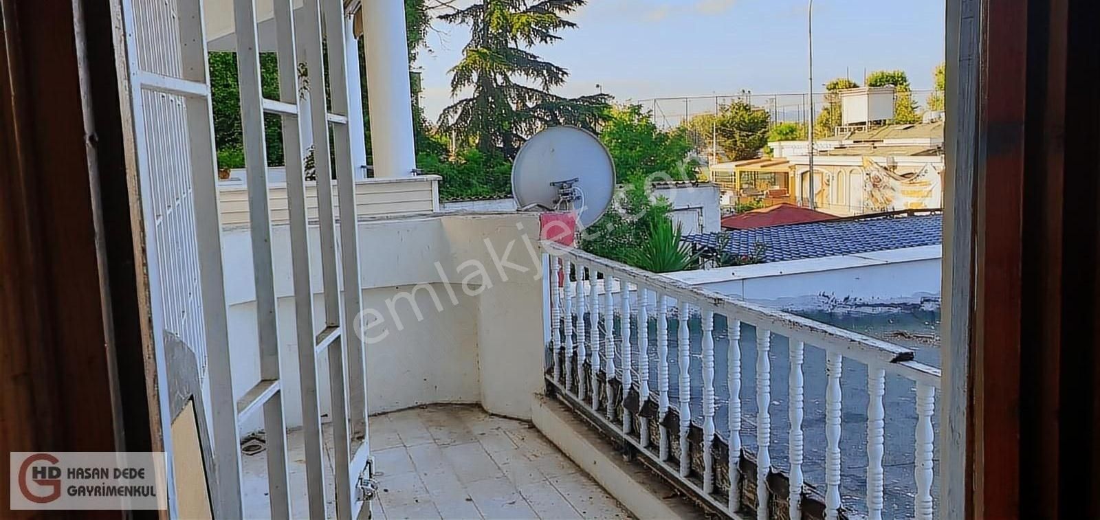 Maltepe Yalı Kiralık Daire İÇİ FULL YENİLENEN YALI MAH.SAHİL YOLUNA İLK PARELELDE 1+1 DAİRE