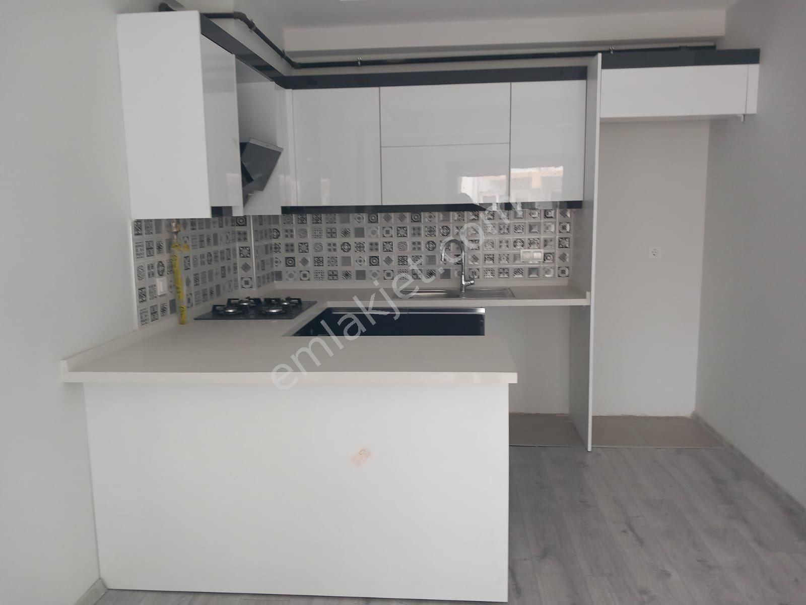 Seyreğin En Güzel Yerinde 3+1 Satılık Bahçeli Daire - Görsel 3