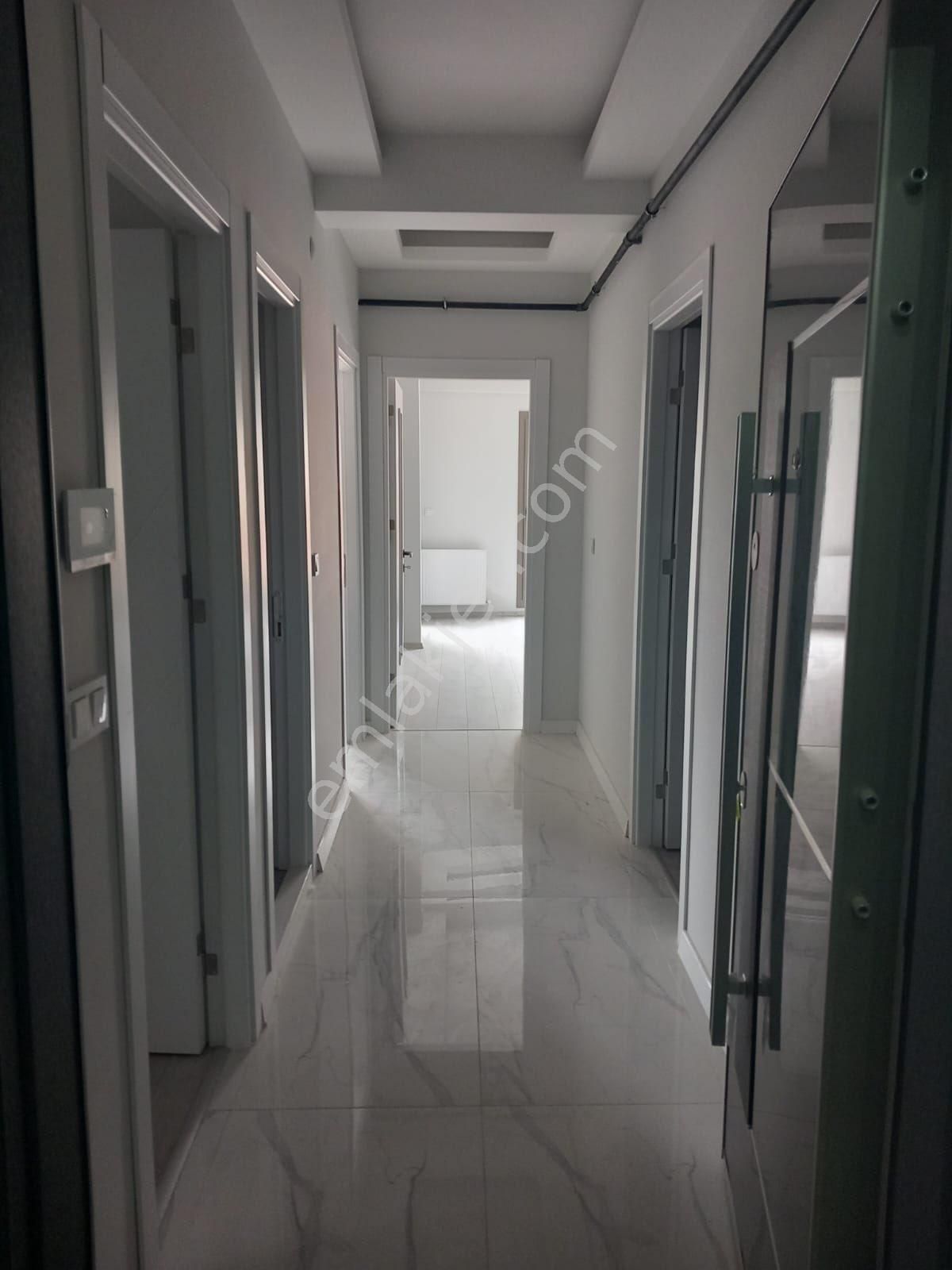 Seyreğin En Güzel Yerinde 3+1 Satılık Bahçeli Daire - Görsel 19