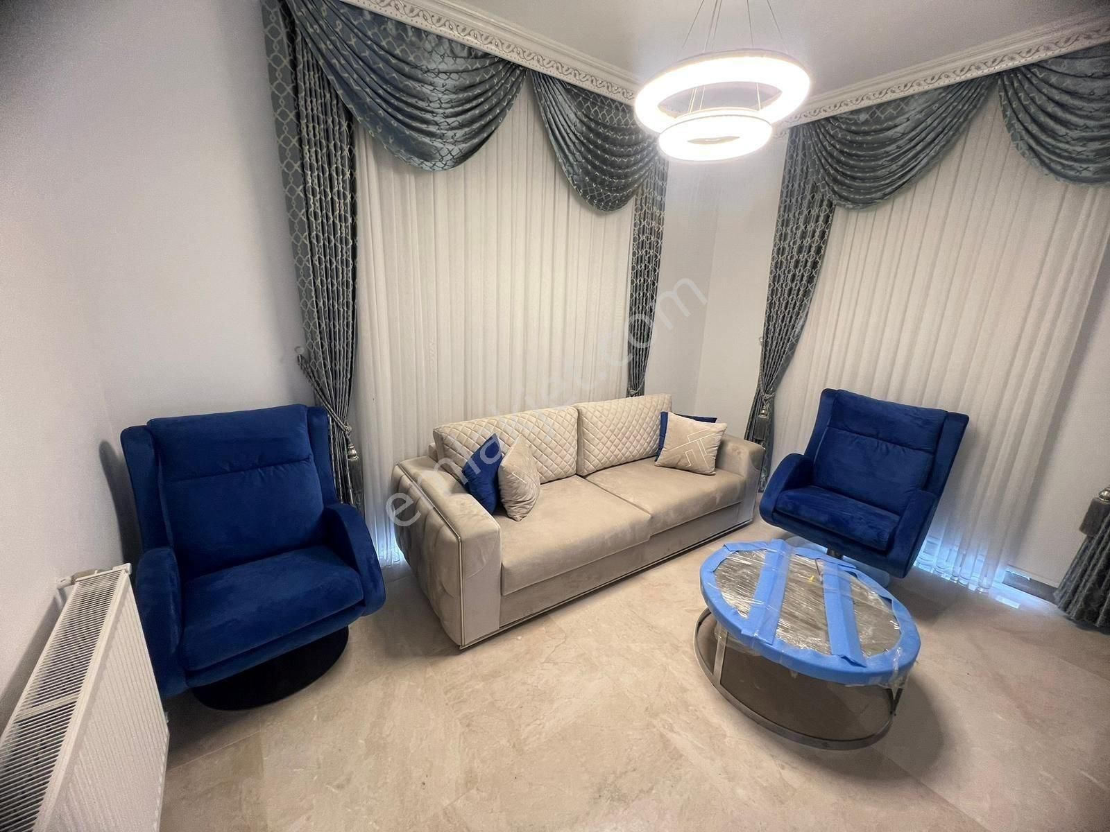 Girne Çatalköy'de Satılık Ultra Luks Villa