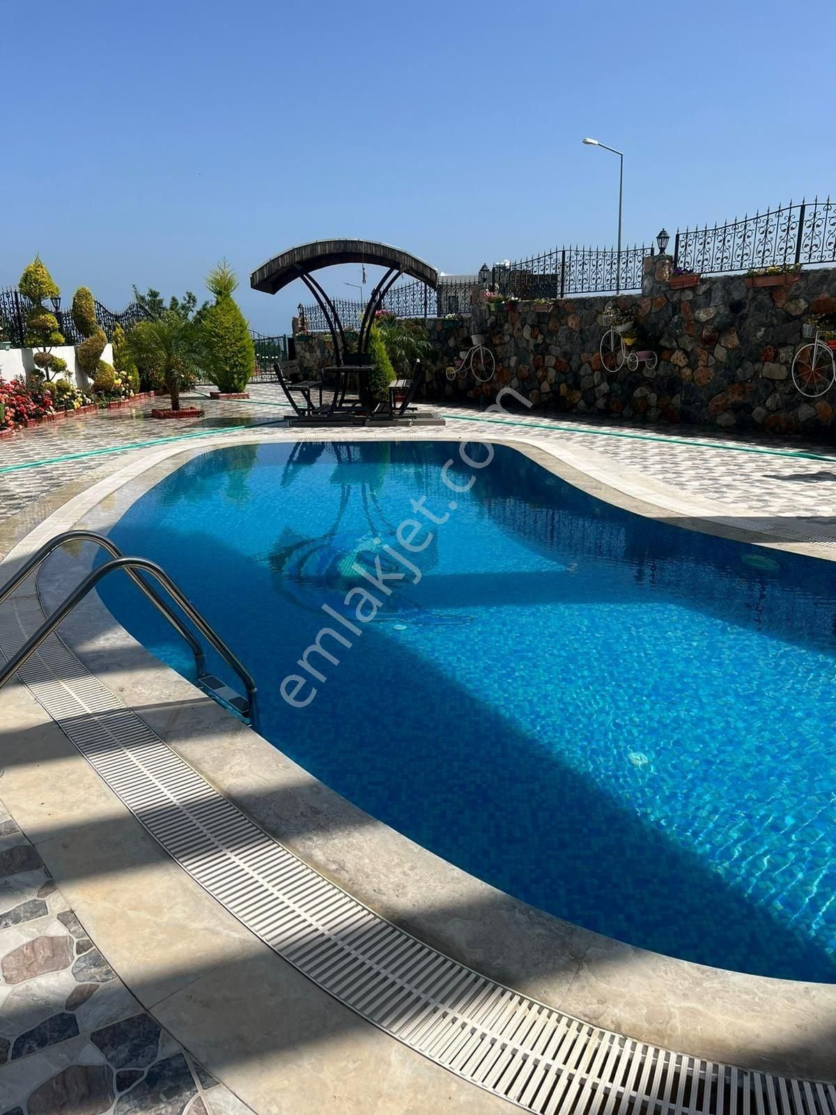 Girne Çatalköy'de Satılık Ultra Luks Villa - Görsel 32