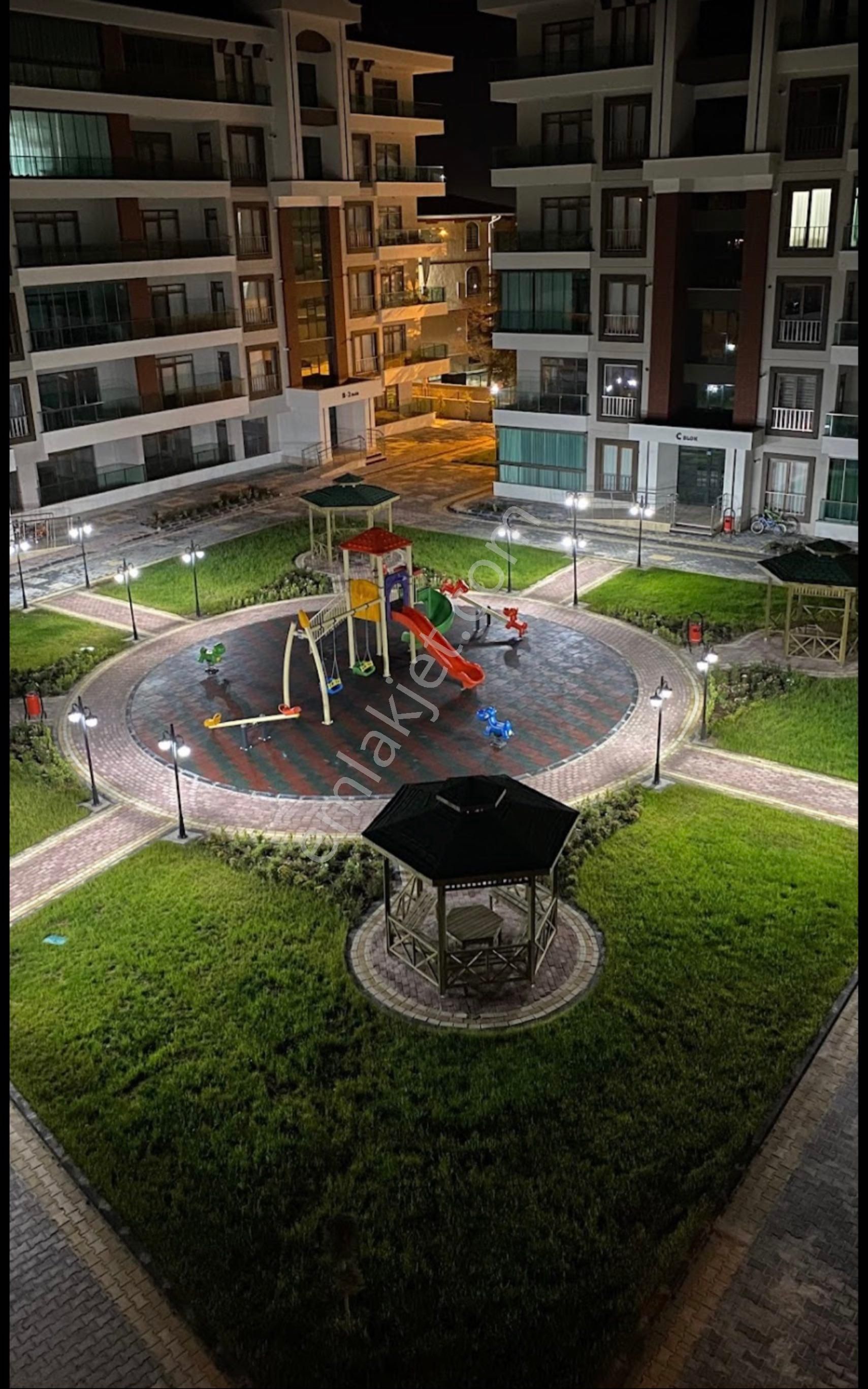 Site İci,klimalı,k.otoparklı , 120 M2 Eşyalı Satılık Daire