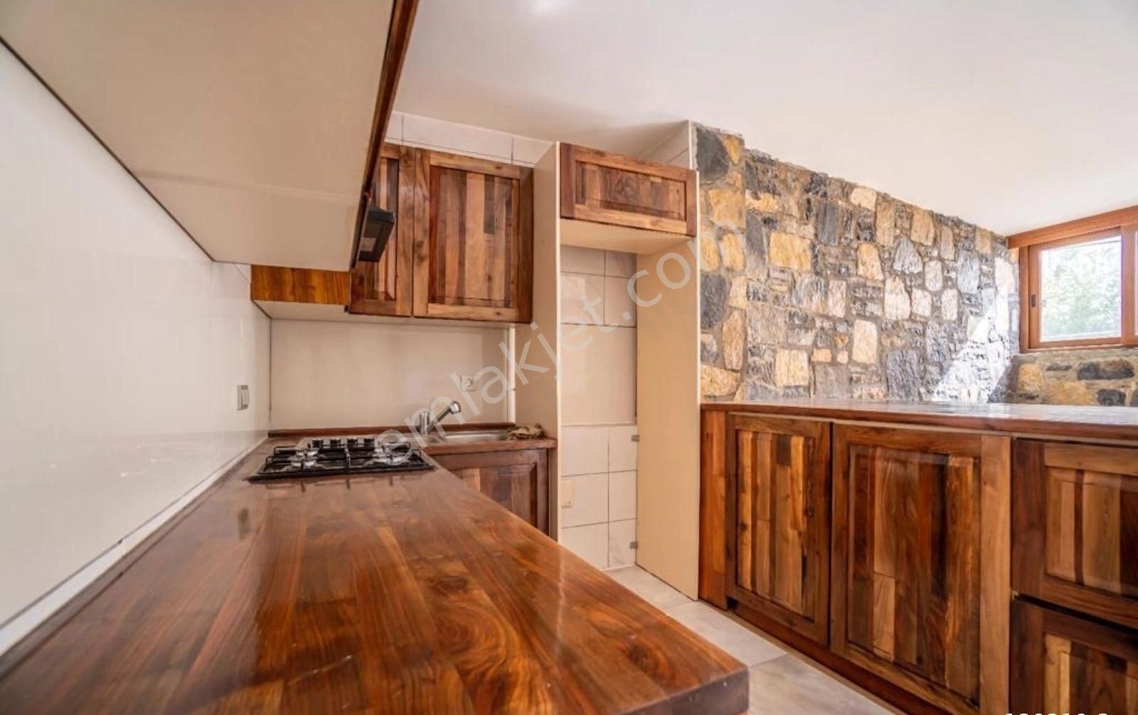 Bodrum Merkez'de Komple Satılık Bina - Görsel 22