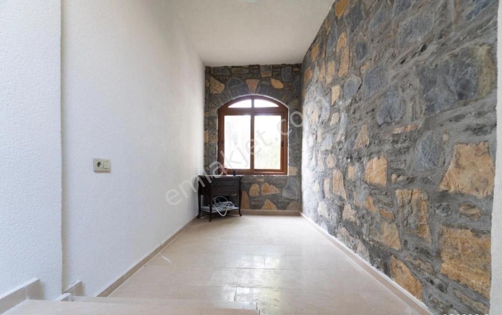 Bodrum Merkez'de Komple Satılık Bina - Görsel 10