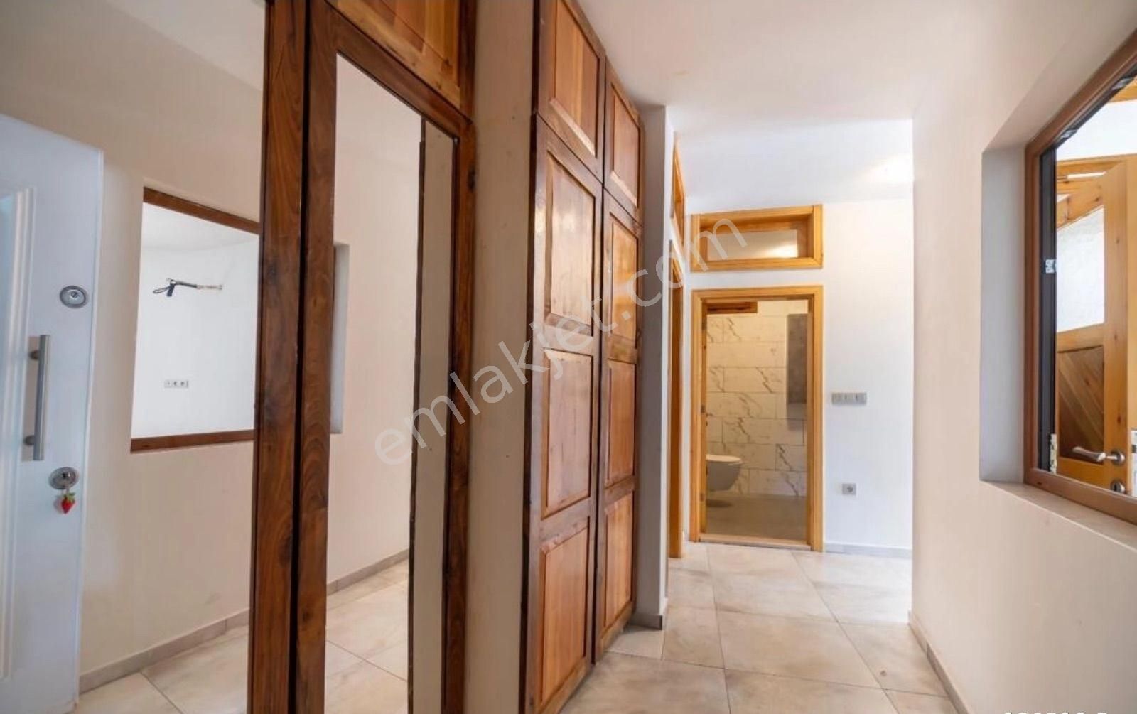 Bodrum Merkez'de Komple Satılık Bina - Görsel 21