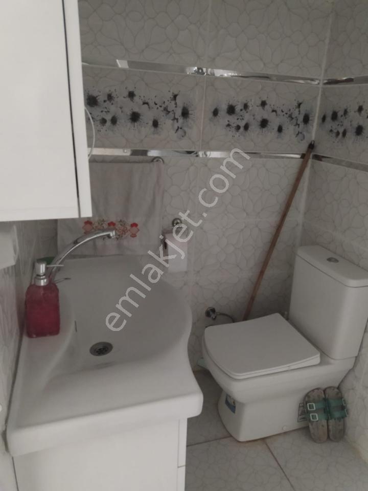 Acil Satılık Çarşıya Yürüme Mesafesinde Müstakil Ev - Görsel 7