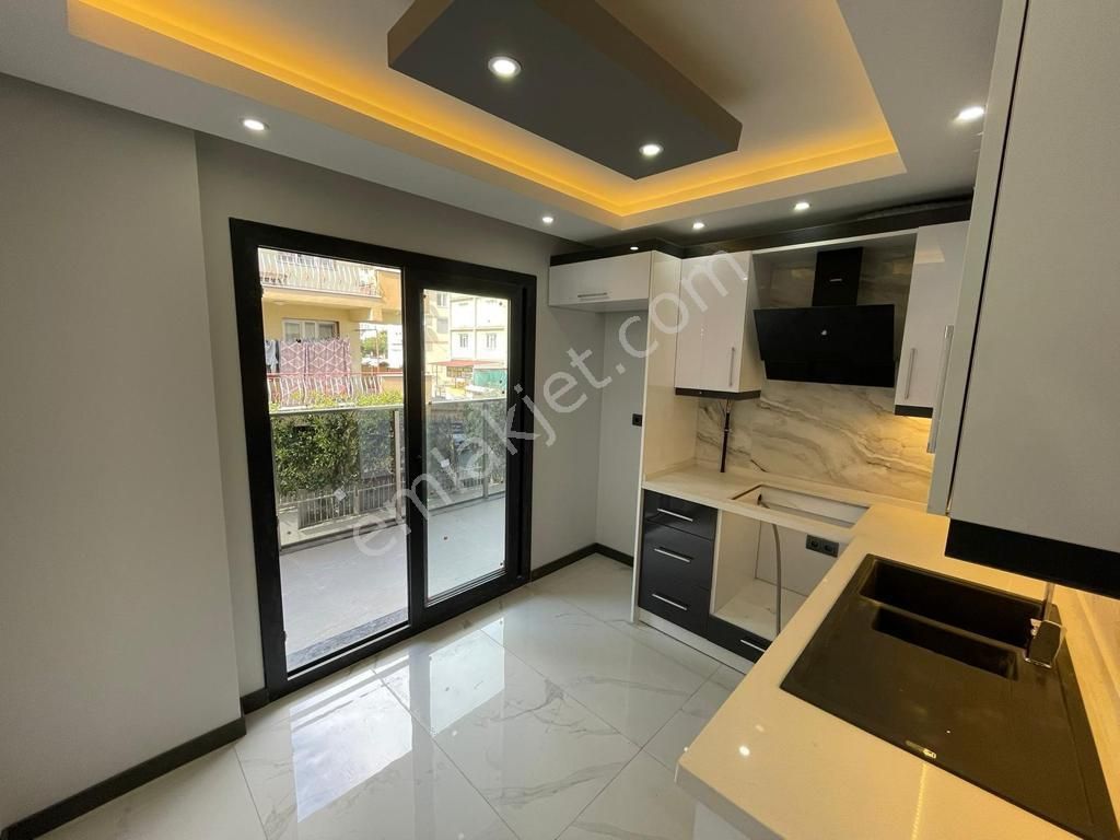 https://imaj.emlakjet.com/listing/13465575/EC4D33FDC12D478095EF8F2C442AE89313465575.jpeg