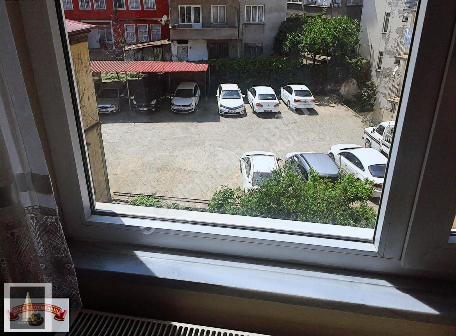 Riva Gymdn Meydanda Asansörlü D.gazlı Masrafsız Daireler - Görsel 21
