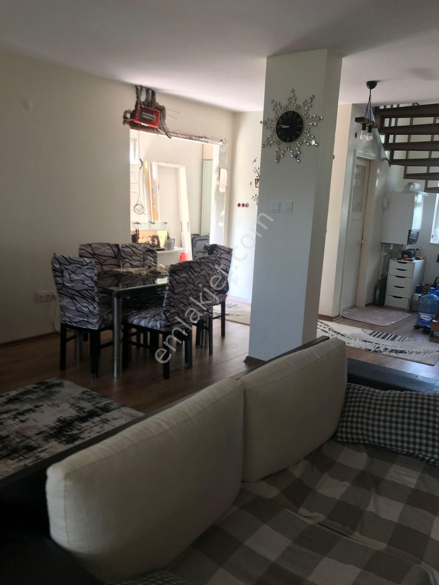 Kumburgaz Kamiloba Satılık Triplex Villa - Görsel 9