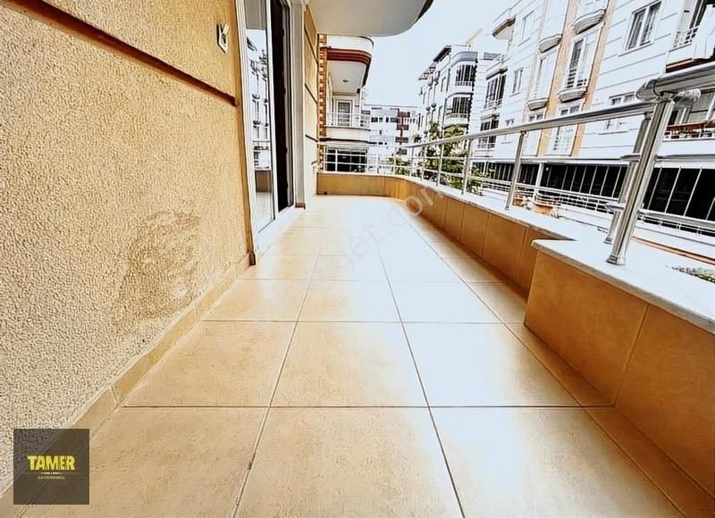 https://imaj.emlakjet.com/listing/13478535/0C2581A78B9DA4C5A3F37B36CADA2B5913478535.jpg