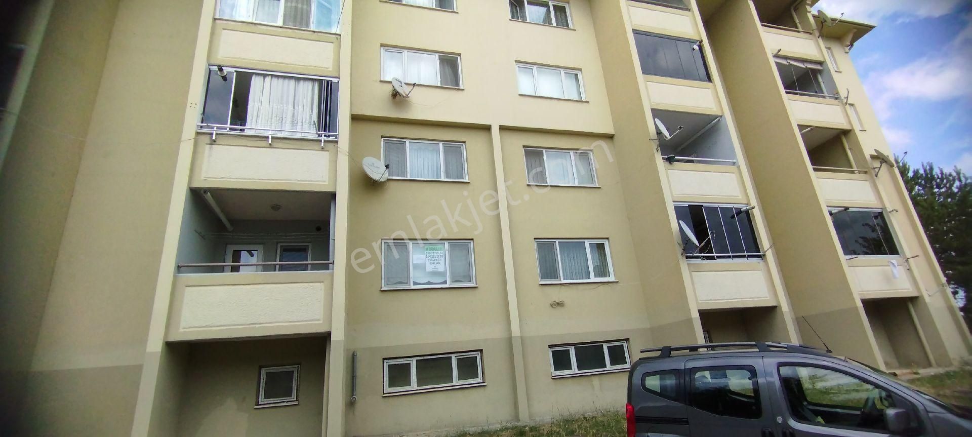 Adapazarı 15 Temmuz Camili Kiralık Daire SAKARYA ZÜMRÜT EMLAK EMLAK'TAN CAMİLİ VALİLİĞE YÜRÜME 2+1, EŞYALI KİRALIK DAİRE