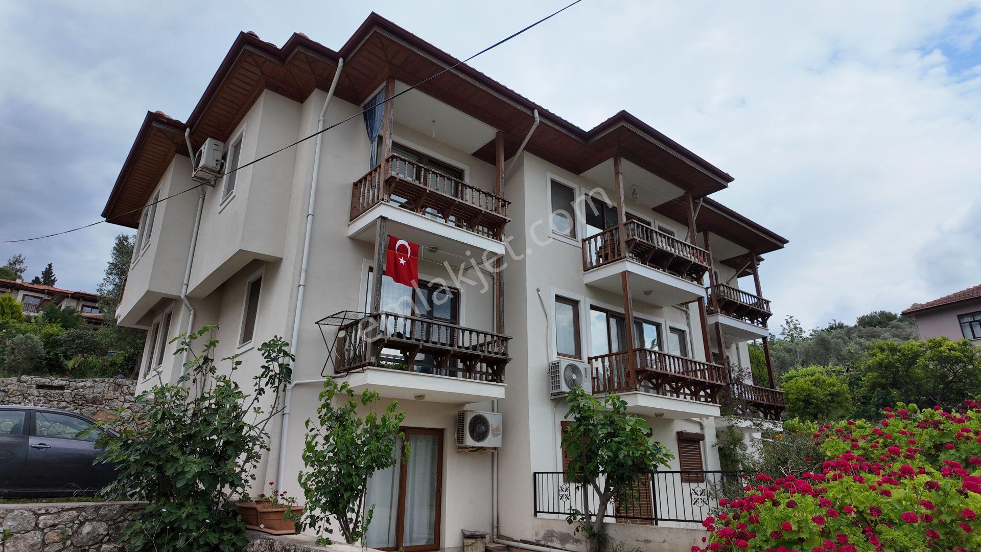 Akyaka’ya 5 Dakika | Gökova’da Özel Bahçe Girişli Dubleks