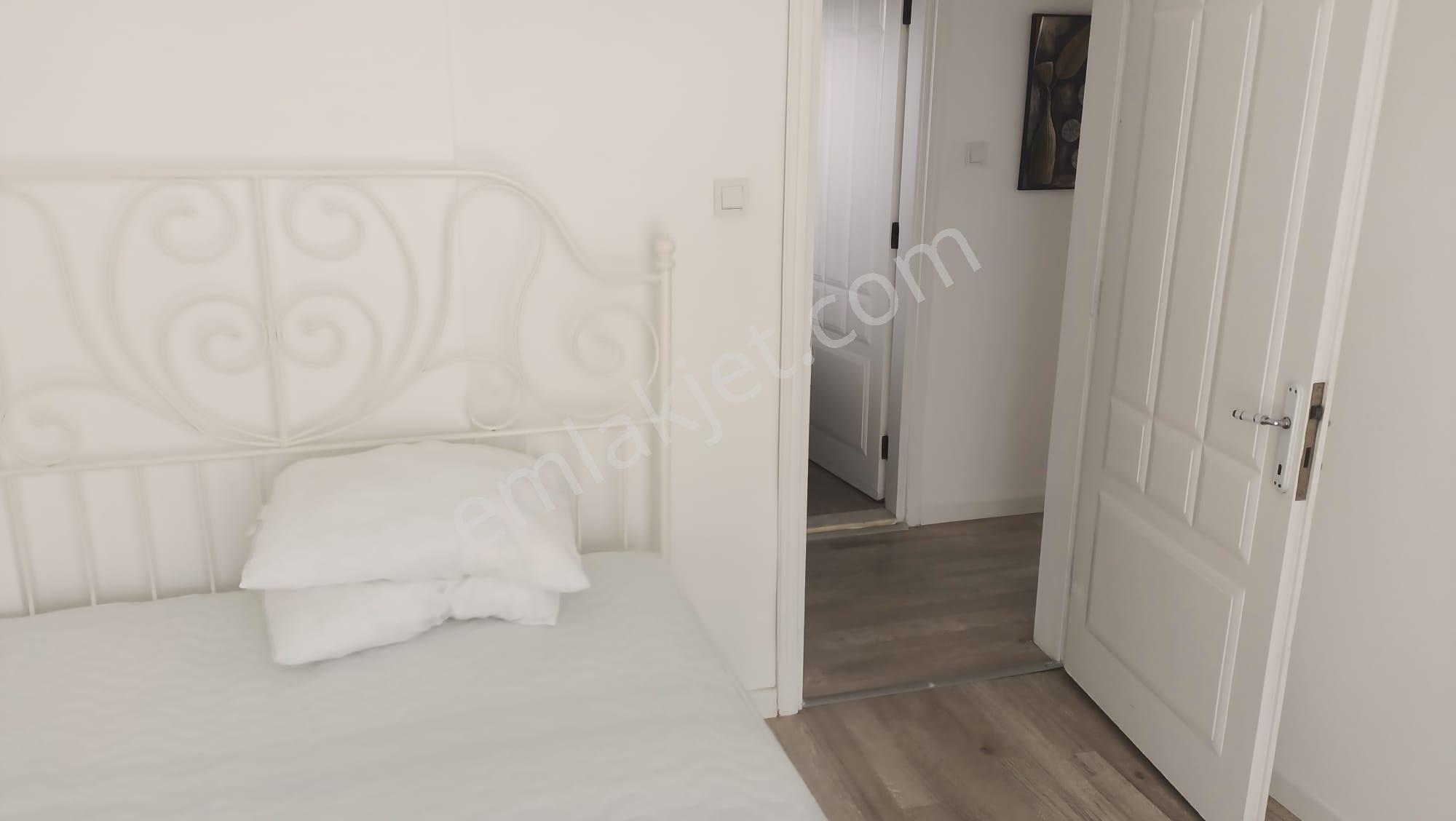 Çeşme Mamurbaba Mevkiinde Sezonluk Kiralık Mobilyalı Villa - Görsel 10