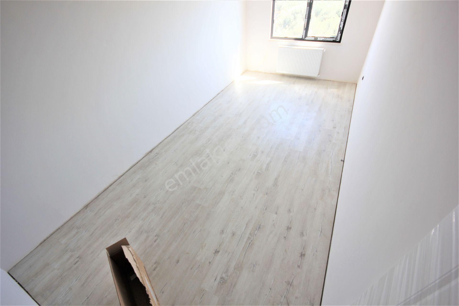 https://imaj.emlakjet.com/listing/13495336/2EBA4C15D182F1618211352E1A68719011426691.JPG