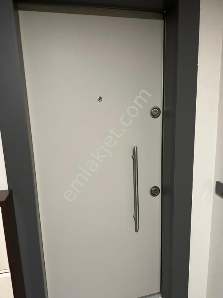 Hasarsız Bina Az Kullanılmış Sıfır Ayarında - Görsel 2