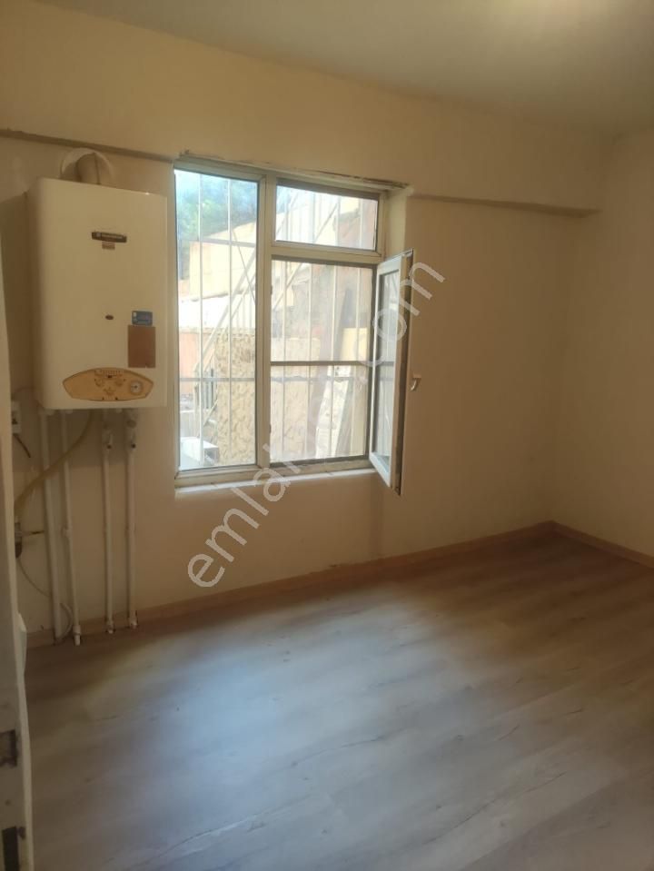 2+1 45m2 Ayrı Mutfak, Kombı, 5dk Metro, 1dk Okul - Görsel 3