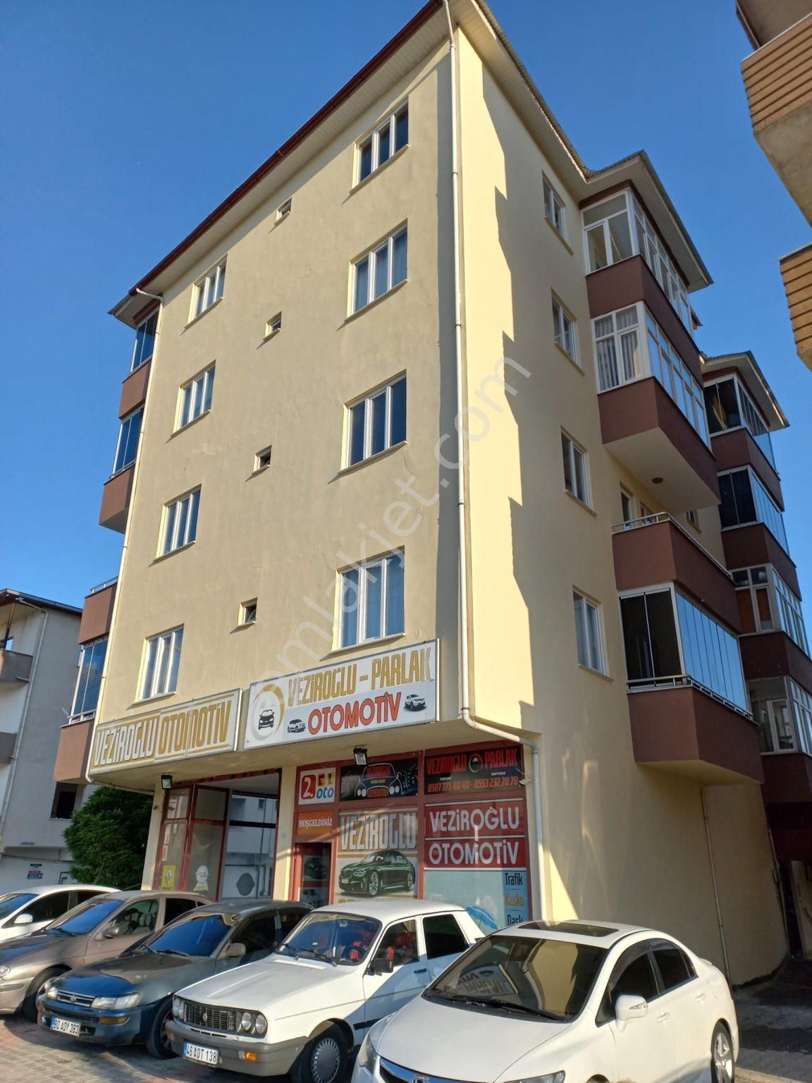 Göksun Kayabaşı Satılık Daire  SATILIK 3+1 ASANSÖRLÜ HASARSIZ 