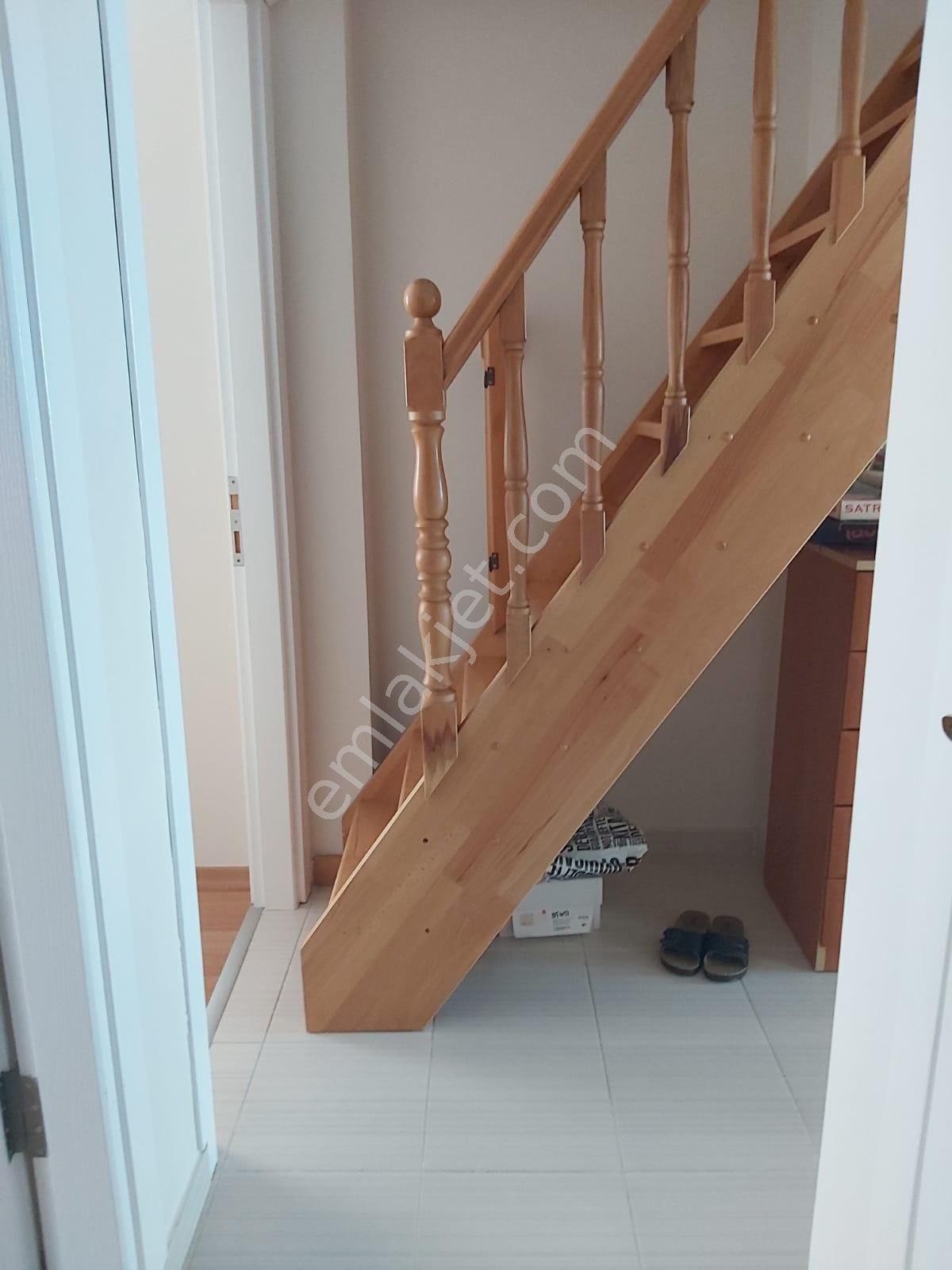 Bahçelievler Soğanlı Meydana Yakın Dubleks 5+2 Kredıye Uygun Teraslı 200 M² Mukkemmel Temızlıkde. - Görsel 12