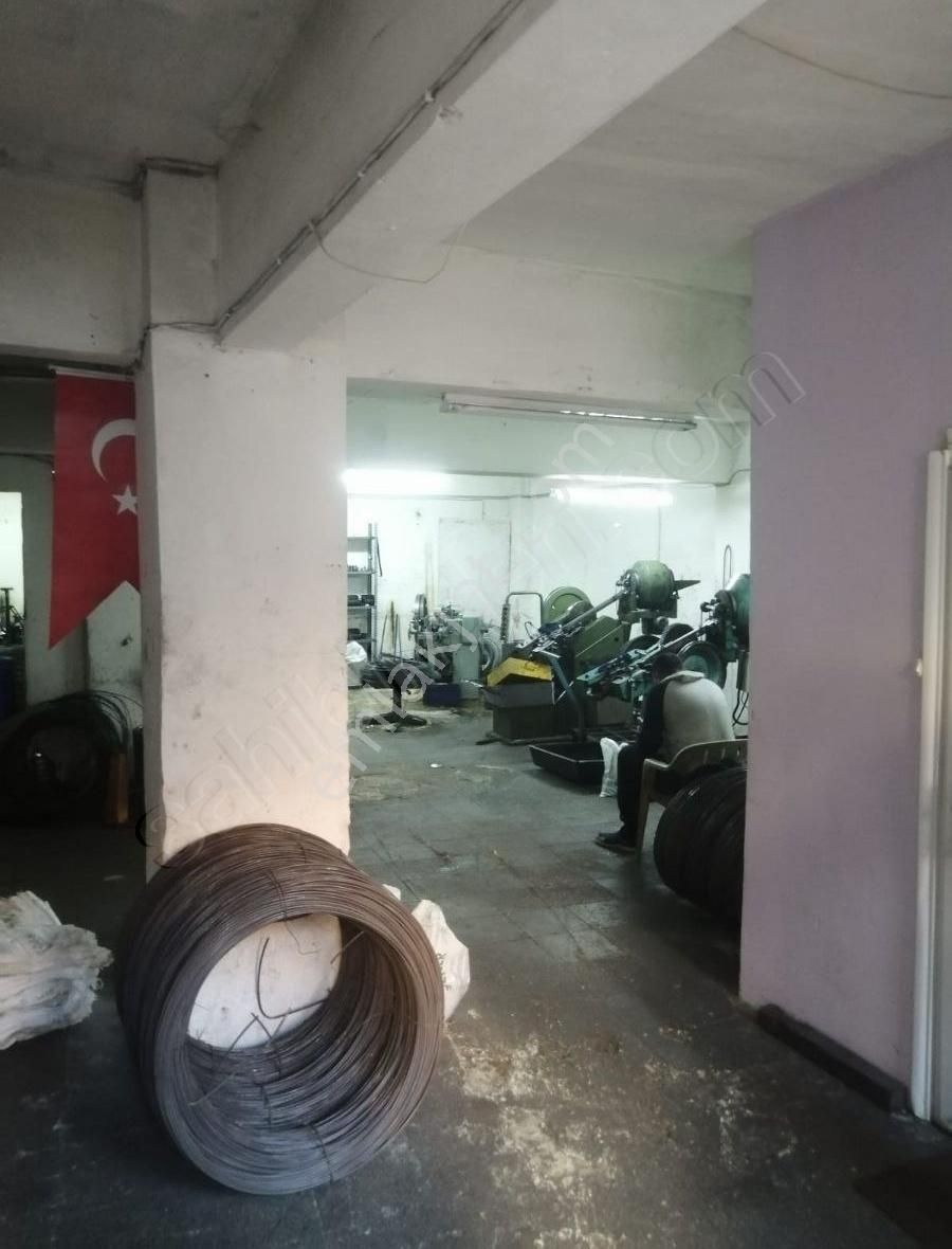 Bayrampaşa Muratpaşa Satılık Fabrika Murat Mahallesi Sanayi bölgesinde 800 m2 komple bina