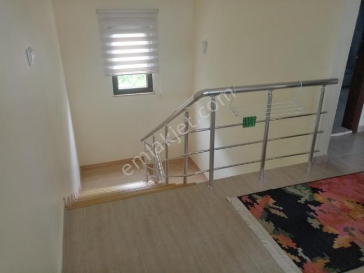 Şahinoğlu Emlaktan, Trabzon Derecik' Te, 1 Daire Fiyatına, 4,5 Dekar Fındıklık Ve 3 Katlı Villası. - Görsel 19