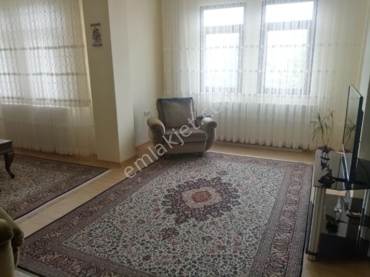 Şahinoğlu Emlaktan, Trabzon Derecik' Te, 1 Daire Fiyatına, 4,5 Dekar Fındıklık Ve 3 Katlı Villası. - Görsel 12