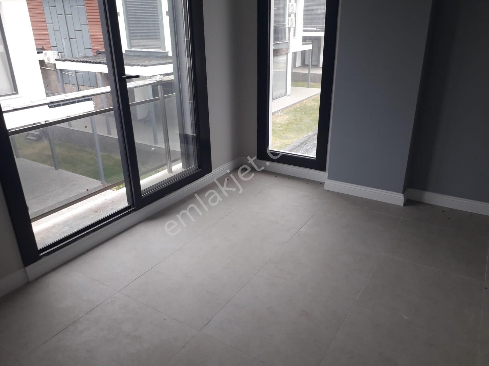 Didim Hisar Mahallesi 4+1 Site İçi Havuzlu Bitişik Nizam Sıfır Villa Fiyat Düştü !!! - Görsel 12